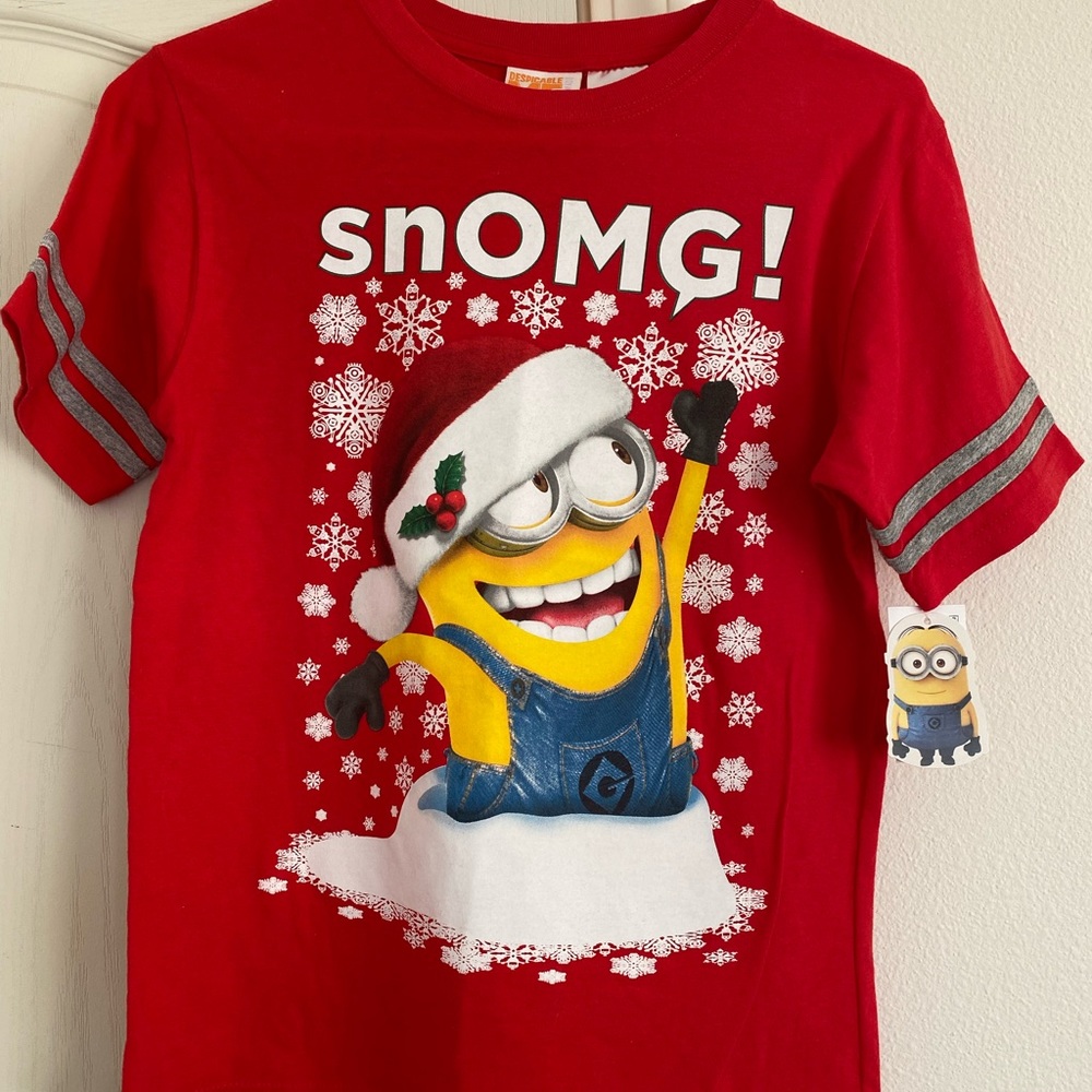 NWT: DESPICABLE  ME, Minion T-Shirt